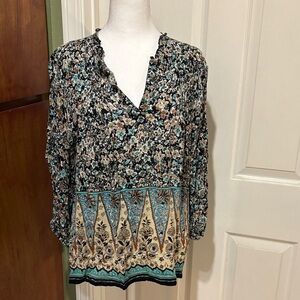 Bila Black and Cream Floral Blouse